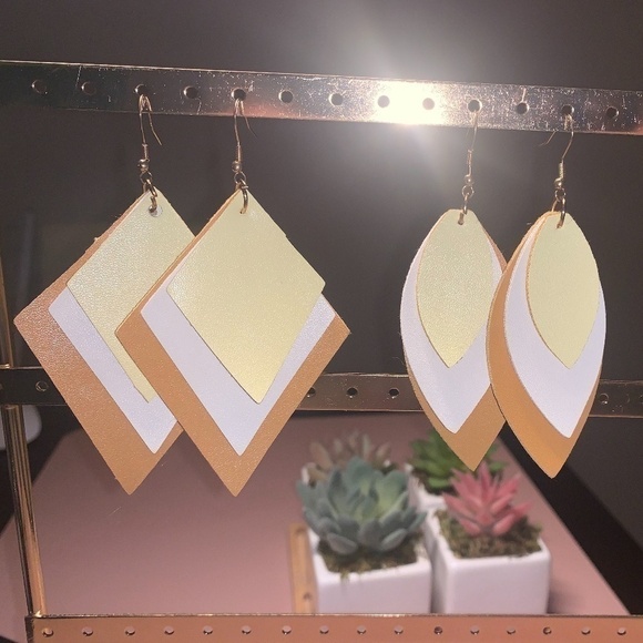 Jewelry - SALE💚 any 3 for $18 💚
 Leather Leaf Tan Layer Earrings Diamond Oval